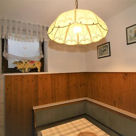 アパート Hoellwarth By Interhome