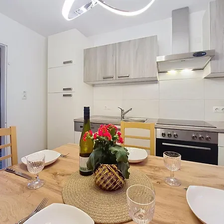 Apartament Hoellwarth By Interhome