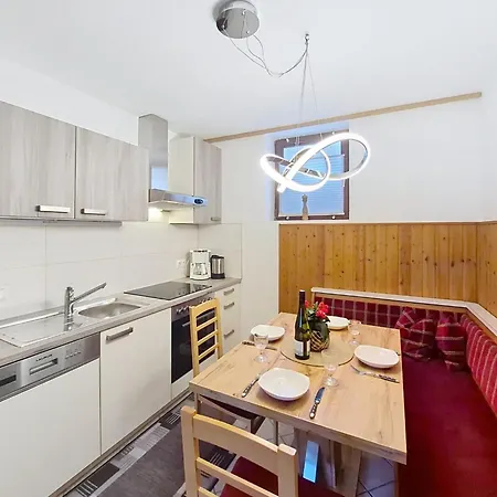 Hoellwarth By Interhome * Fuegenberg
