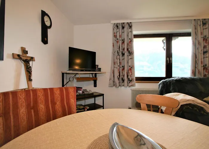 Hoellwarth By Interhome * Fuegenberg